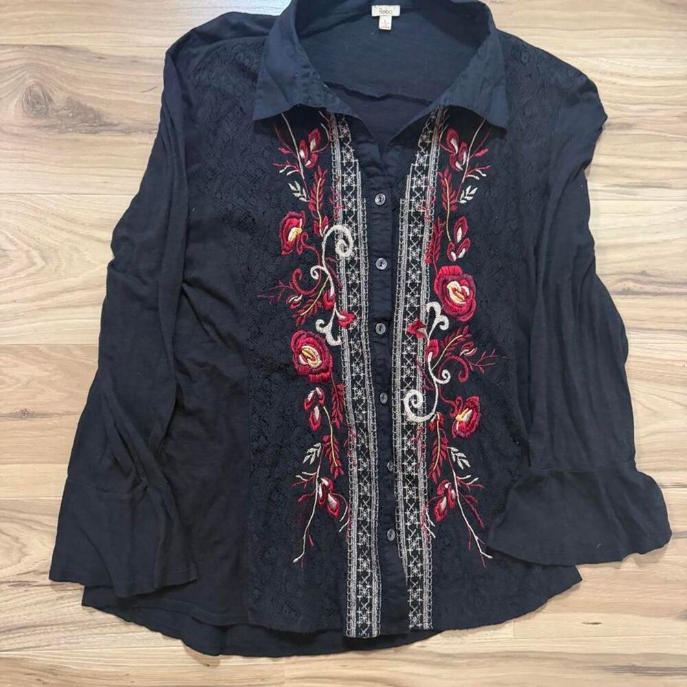 Vintage 00s Reba black lace blouse embroidered floral western style size large